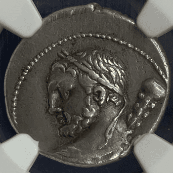 ●一点モノ● 共和制ローマ 112-111BC頃 ティトゥス・クインクティウス ヘラクレス像／馬と鼠 デナリウス銀貨 NGC XF (Strike :4/5; Surface: 4/5)