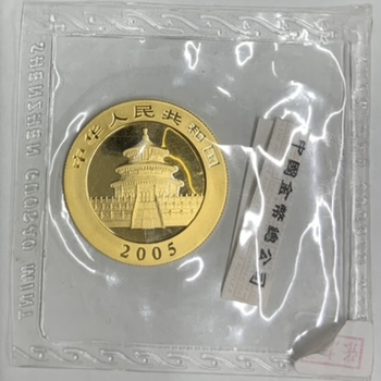 ●一点モノ● 中国 2005年パンダ金貨  200元金貨 1/2oz 未使用